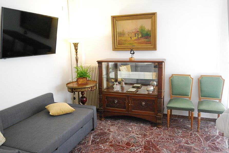 Central Heraklion Lovely Boutique 2-Bedroom Apartment. Olympia. Esterno foto